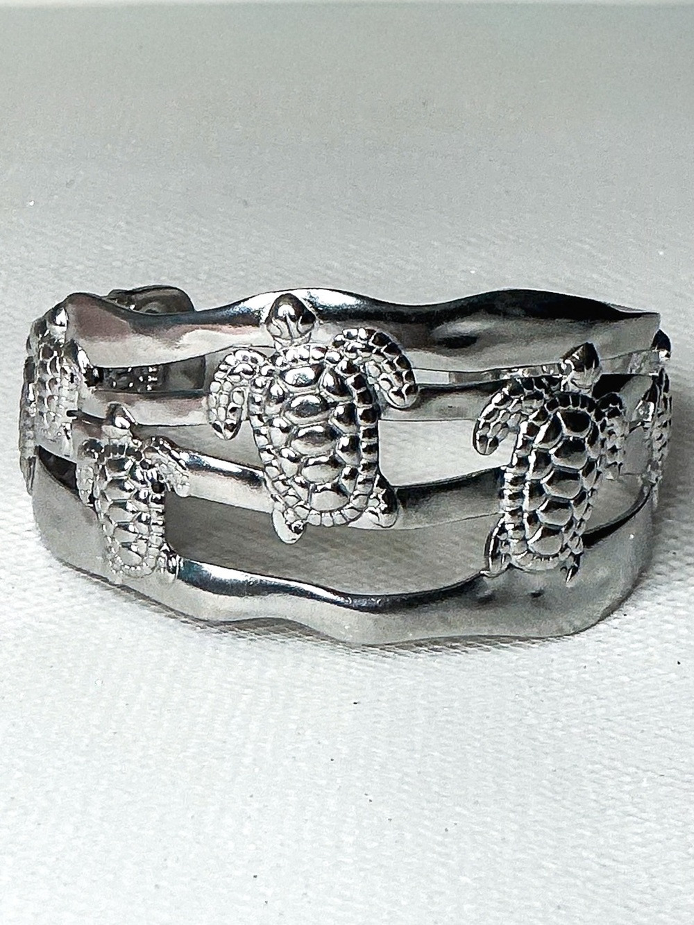 Silver Turtle Openwork Bangle Bracelet Nautical Beach Vacation Waterproof